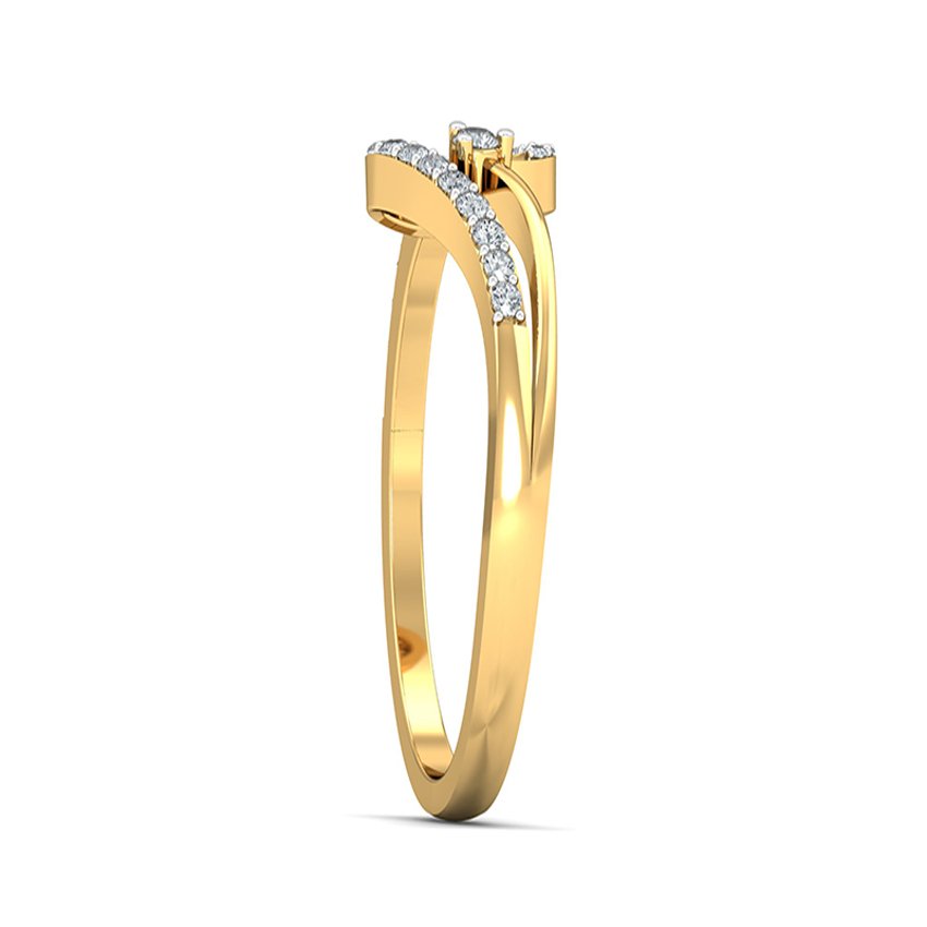 Gleaming Diamond Ring